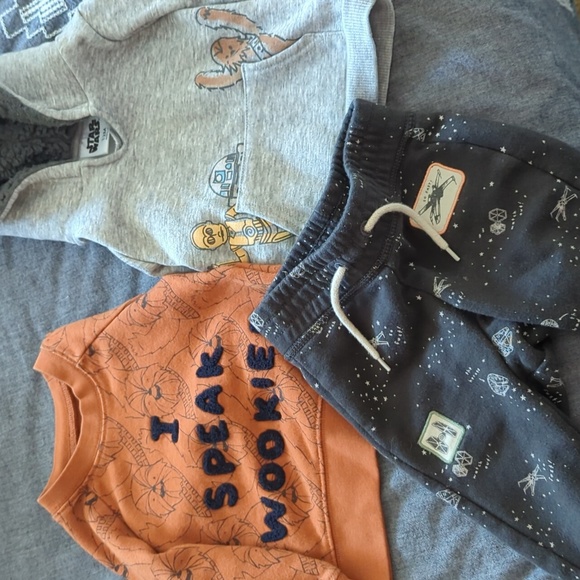 3-piece Star Wars set, Sweater, Sweatshirt, and Sweat Pants - Picture 1 of 4